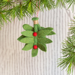 Felt Decoration | Mistletoe & Red Berries