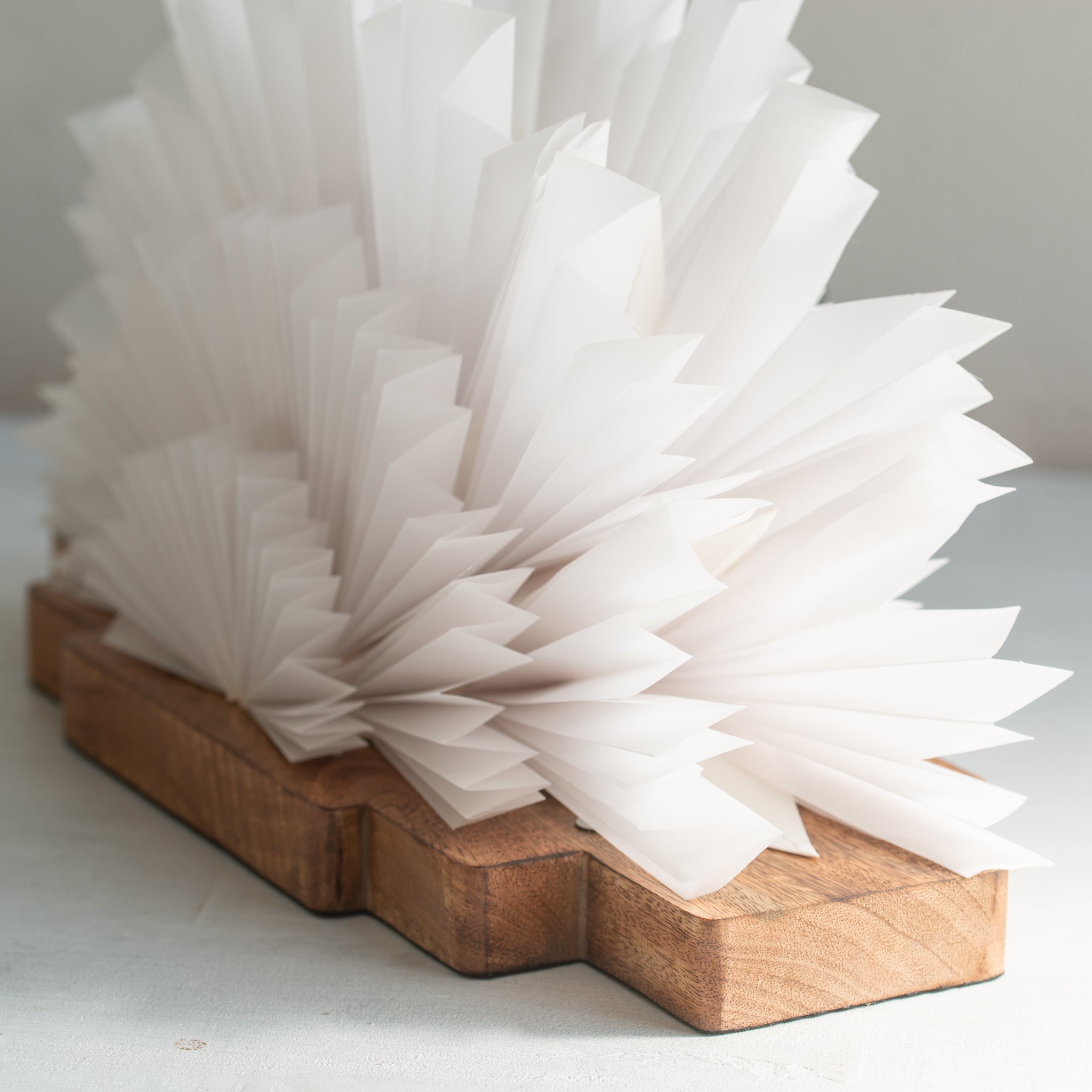 Fold | Table Lamp | Yuki