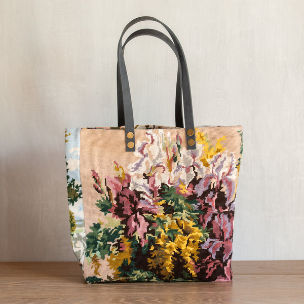 Tapestry Tote | Handbag | Bella Bloom