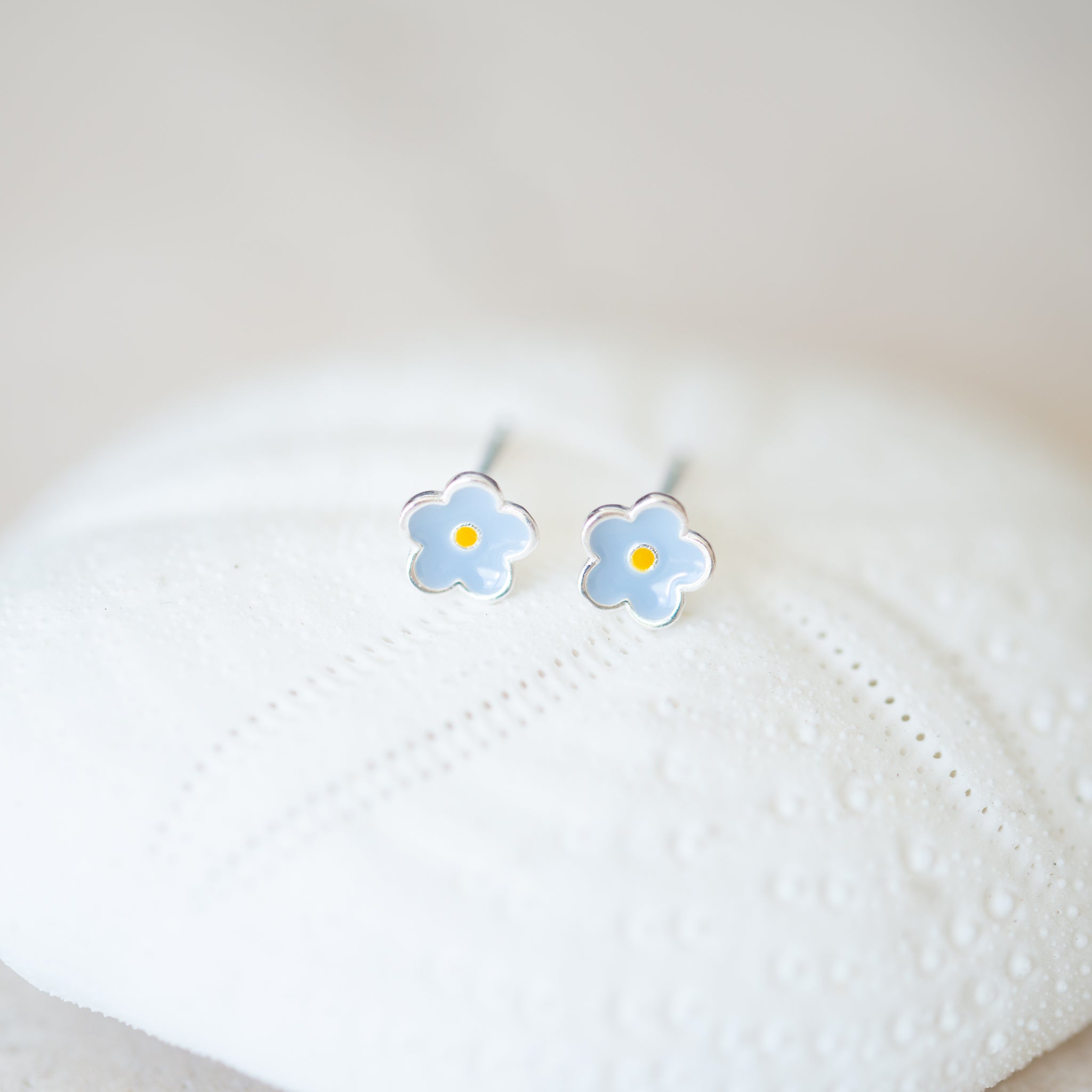 Sterling Silver Forget Me Not Flower Charm in Diamond Frame, Forget Me Sterling Silver Forget Me Not Flower Charm in Diamond Frame, Forget Me