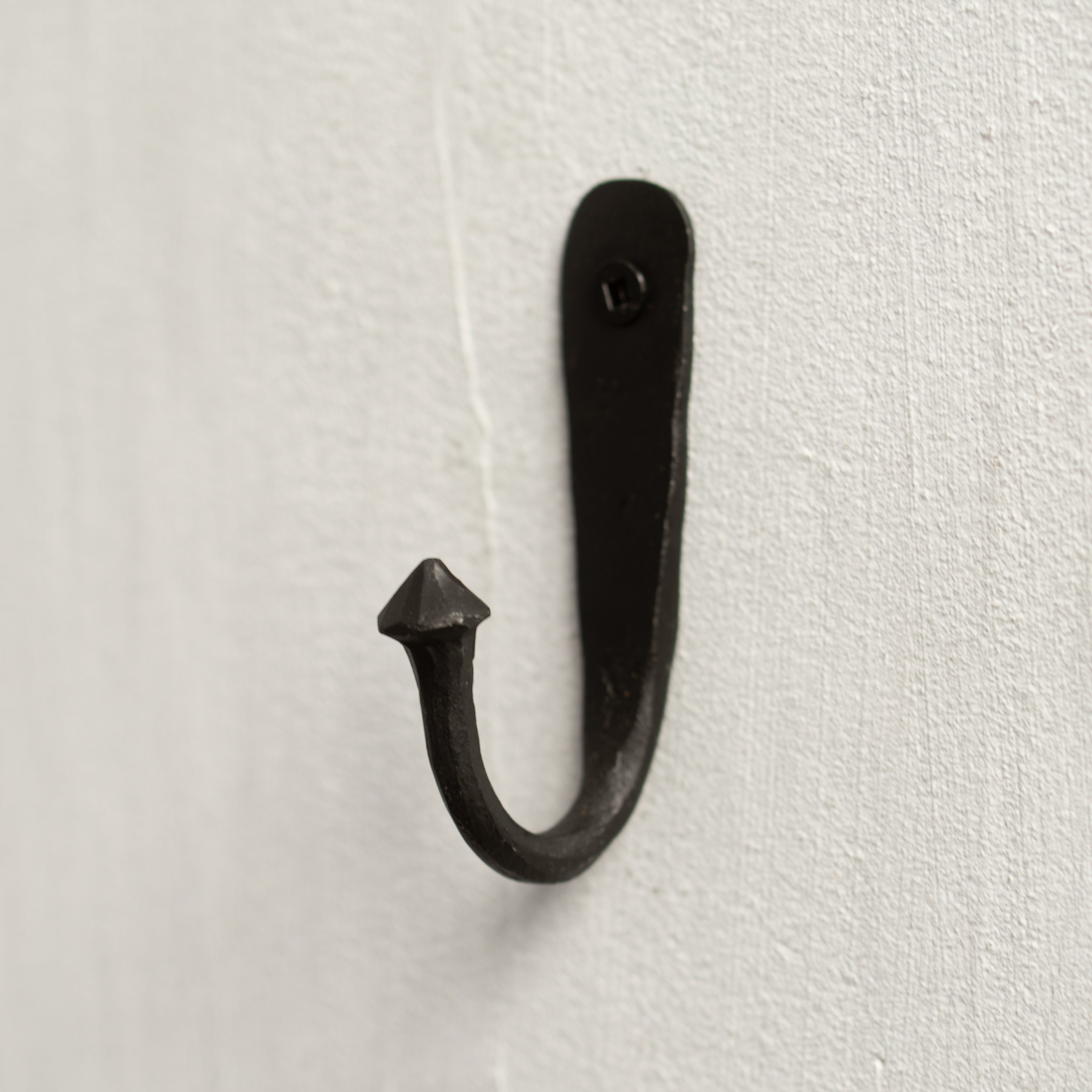Forged | Foundry Hook | Iron | Black