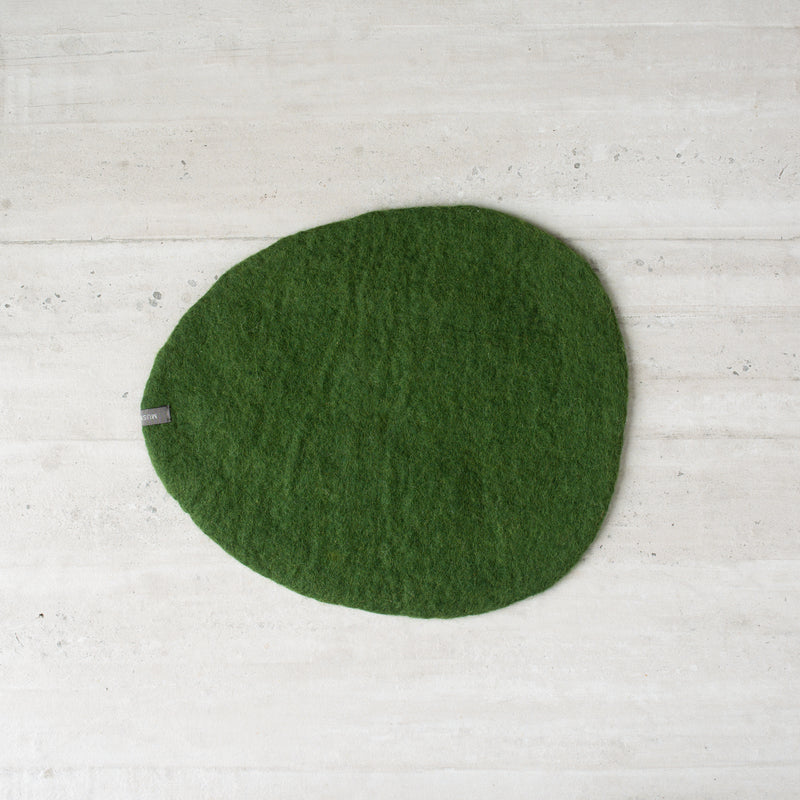 Muskhane Wool Felt Pebble Mat | Olive Green | Medium