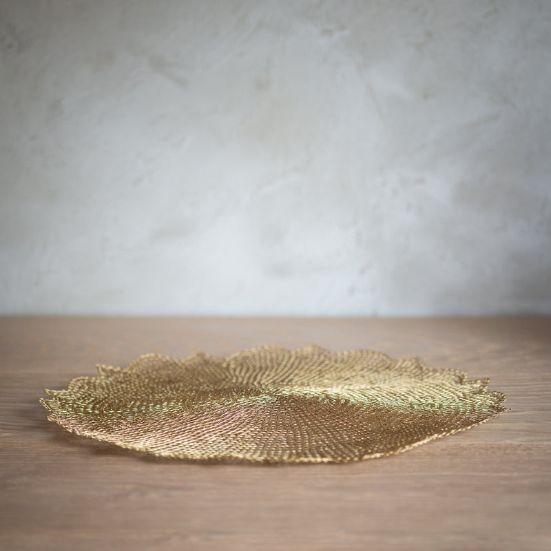 Hand Woven Wire Placemat | Brass scalloped edge