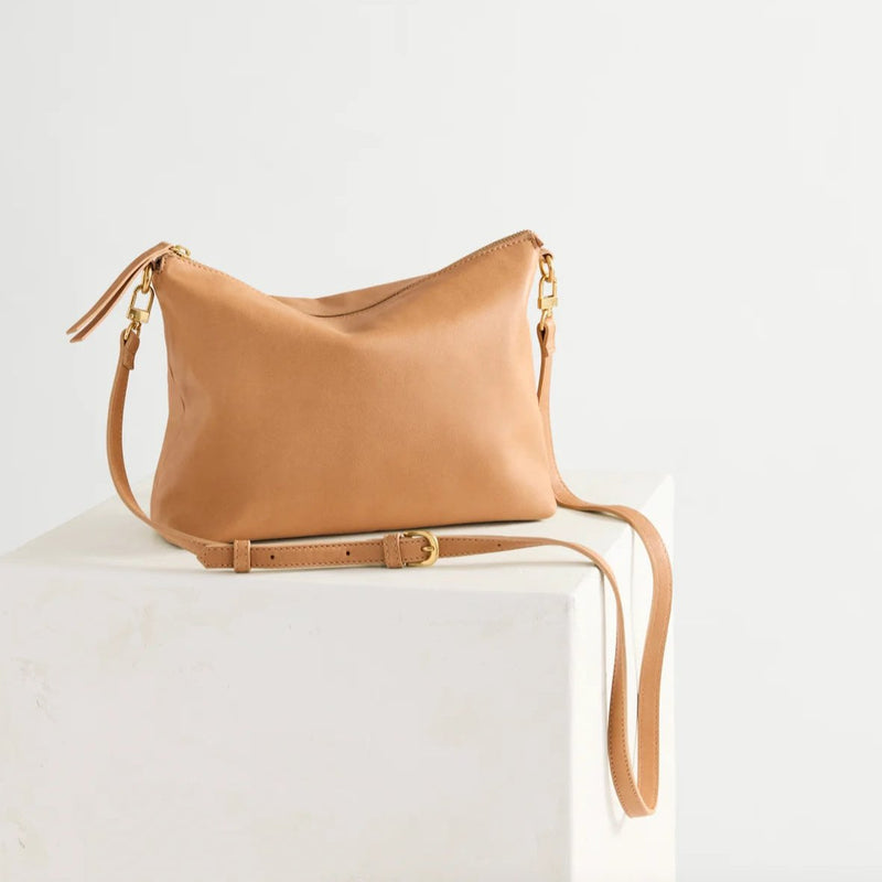 Juju & Co. | Augusta Crossbody | Tan