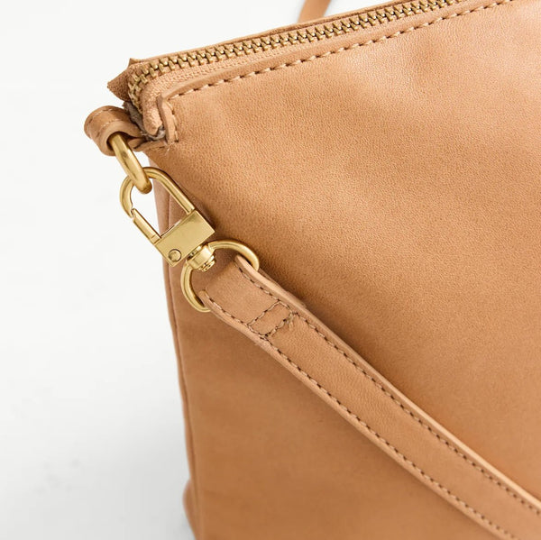 Juju & Co. | Augusta Crossbody | Tan