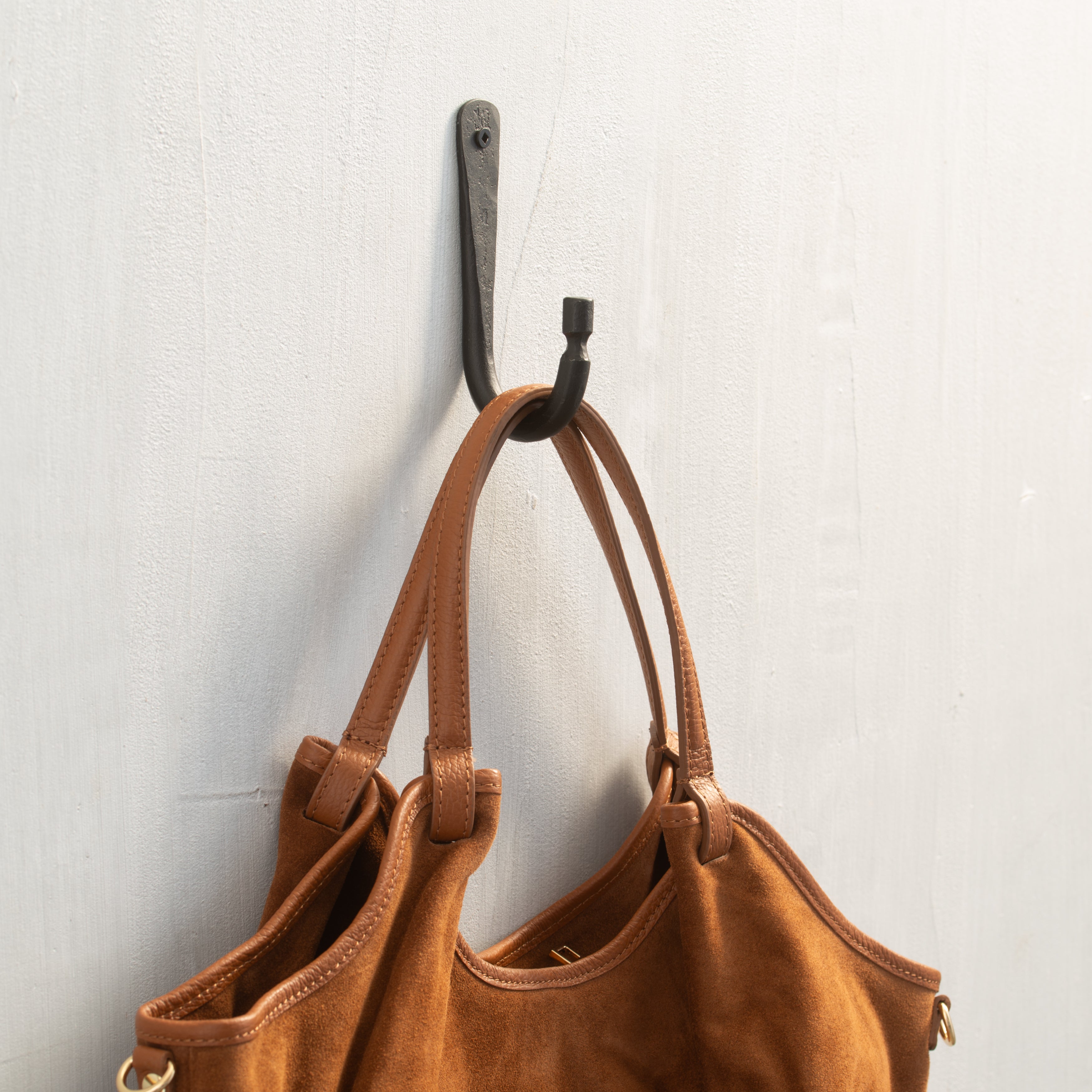 Maison Fanli | Hector Suede Bag | Camel