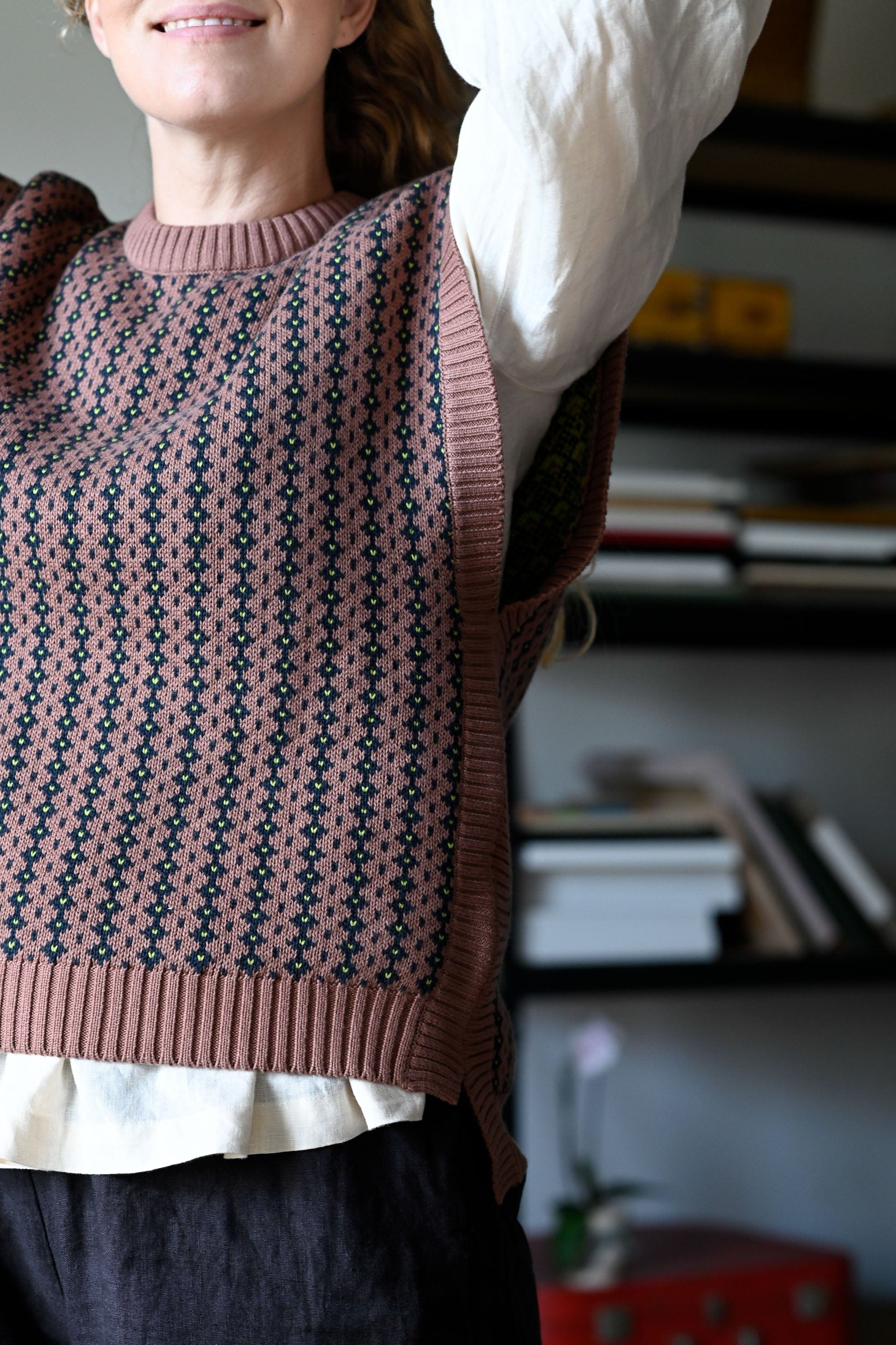 Lazybones Vest | Jo | Clove
