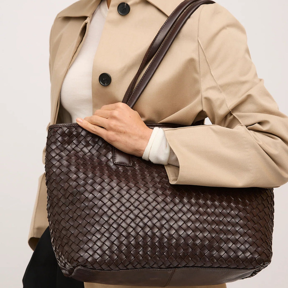 Juju & Co. | Leather Basque Tote | Chocolate