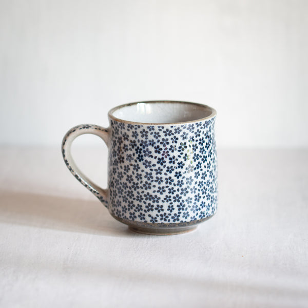 Japanese Ceramics | Tea Mug |  Daisy