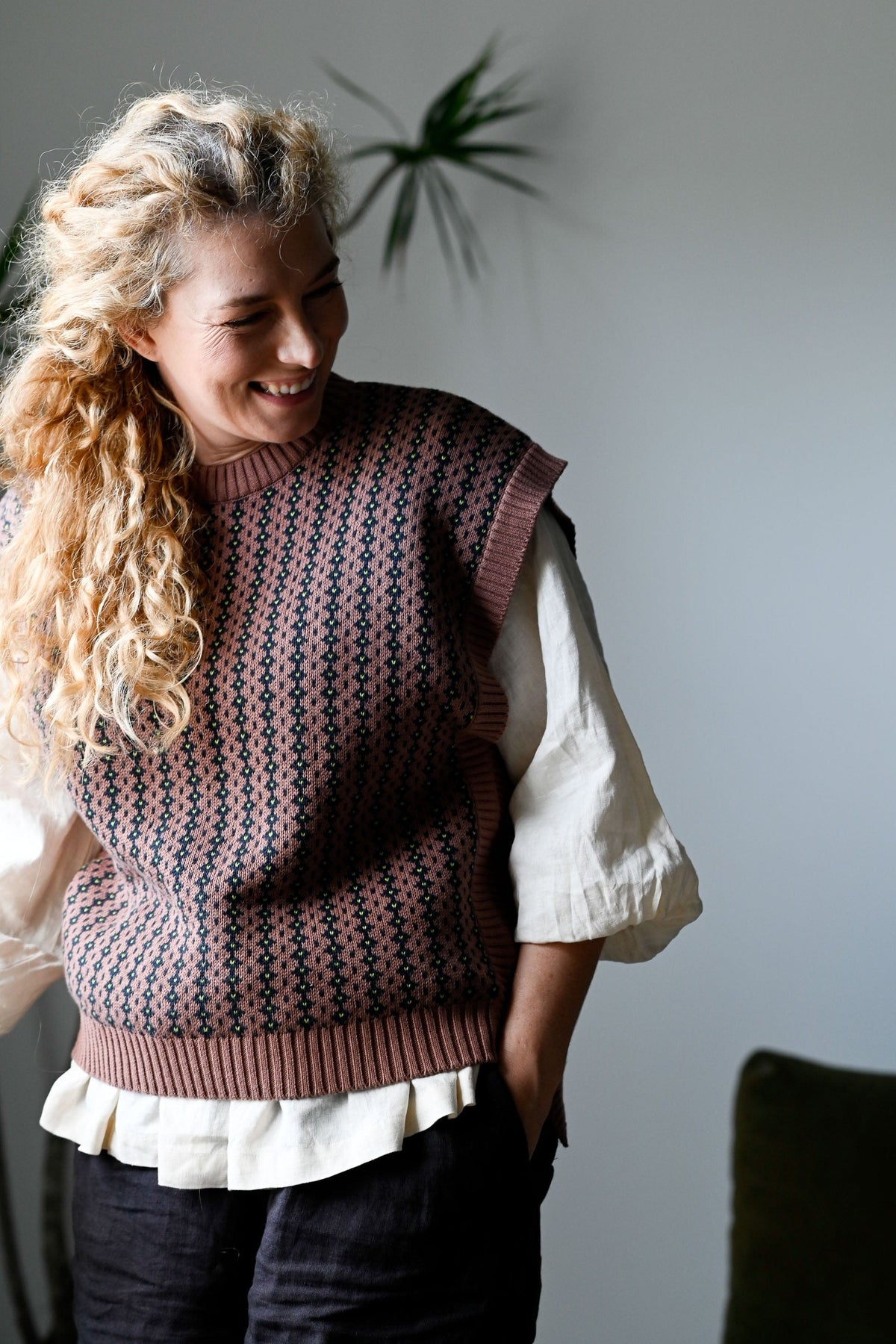 Lazybones Vest | Jo | Clove