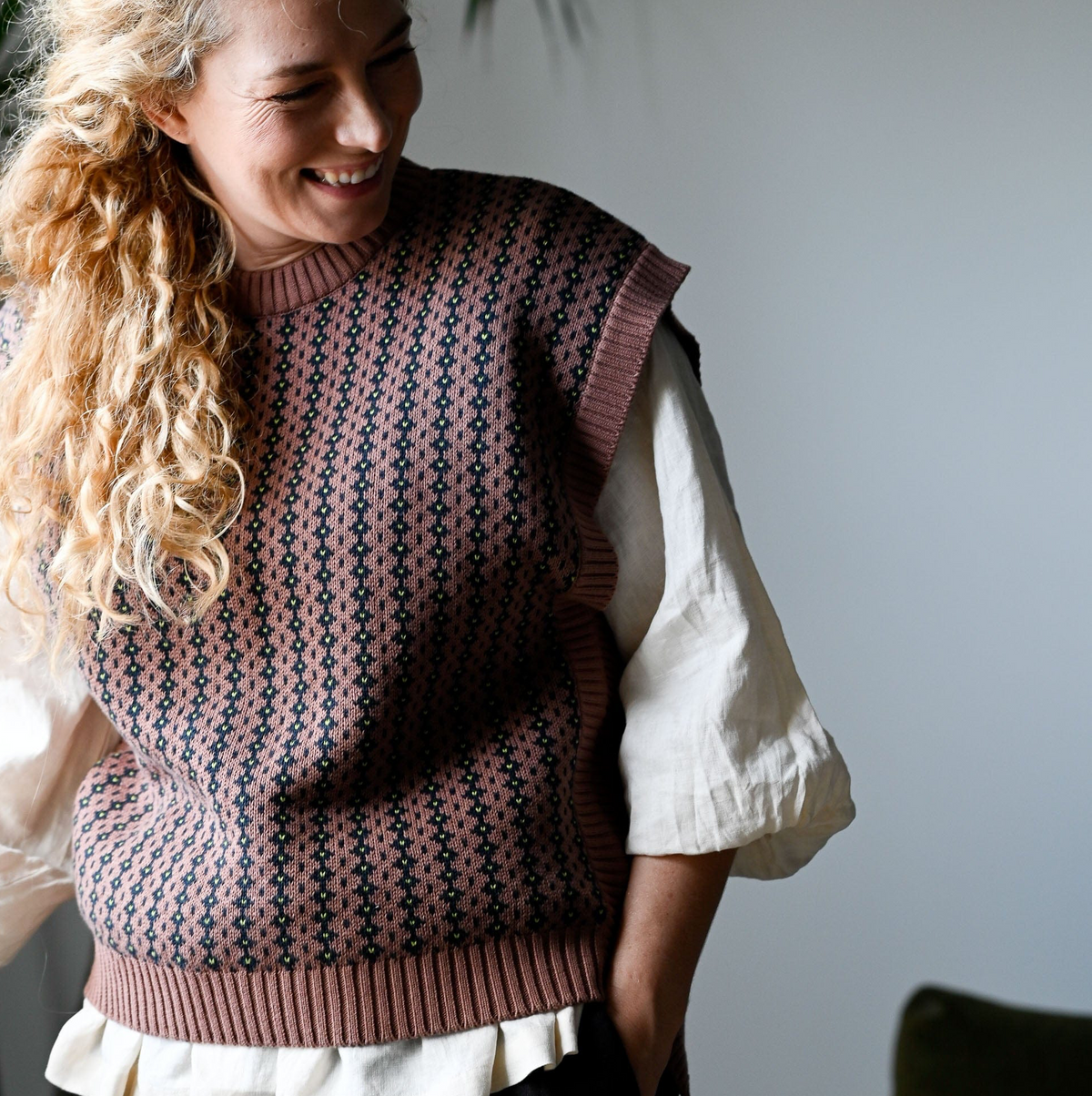 Lazybones Vest | Jo | Clove