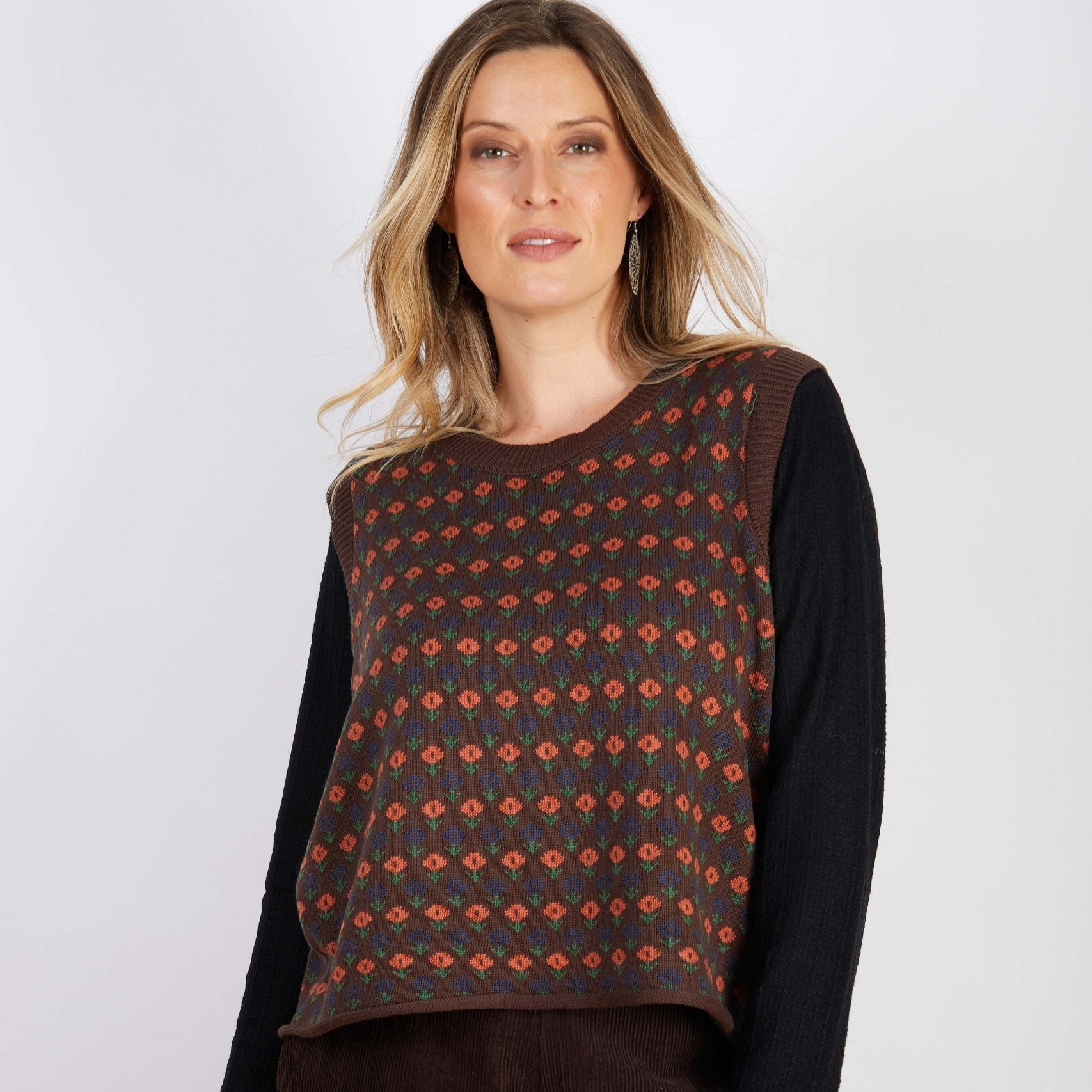 Flower Vest | Chocolate