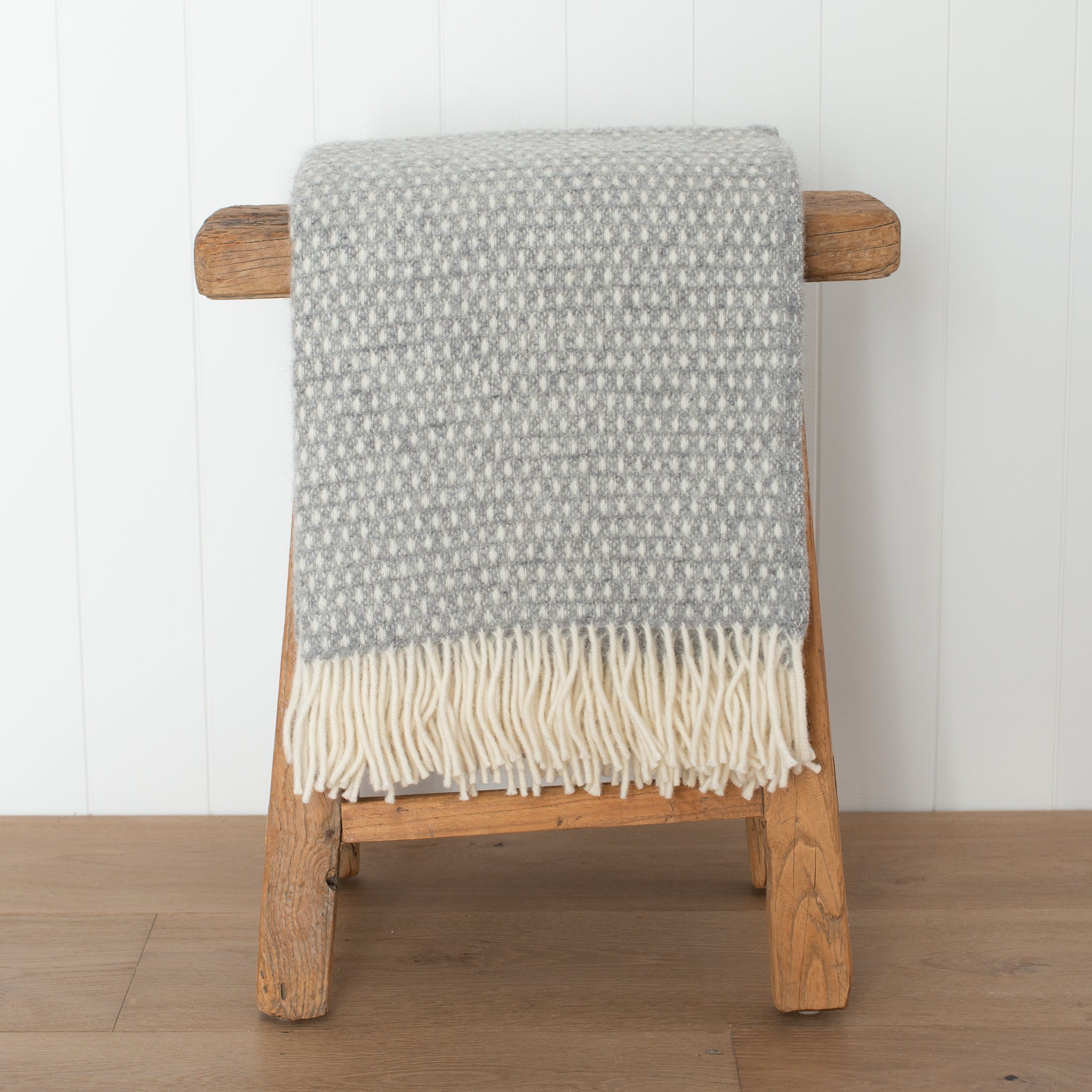 Klippan NZ Wool Blanket |  Knut [Light Grey]
