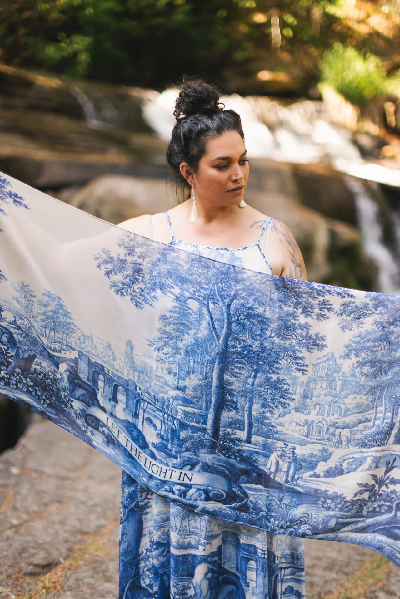 Scarf | Let The Light In