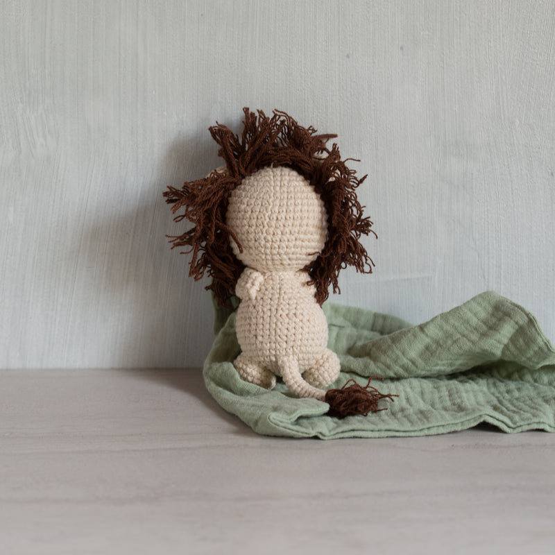 Crochet + Muslin Comforter | Lion