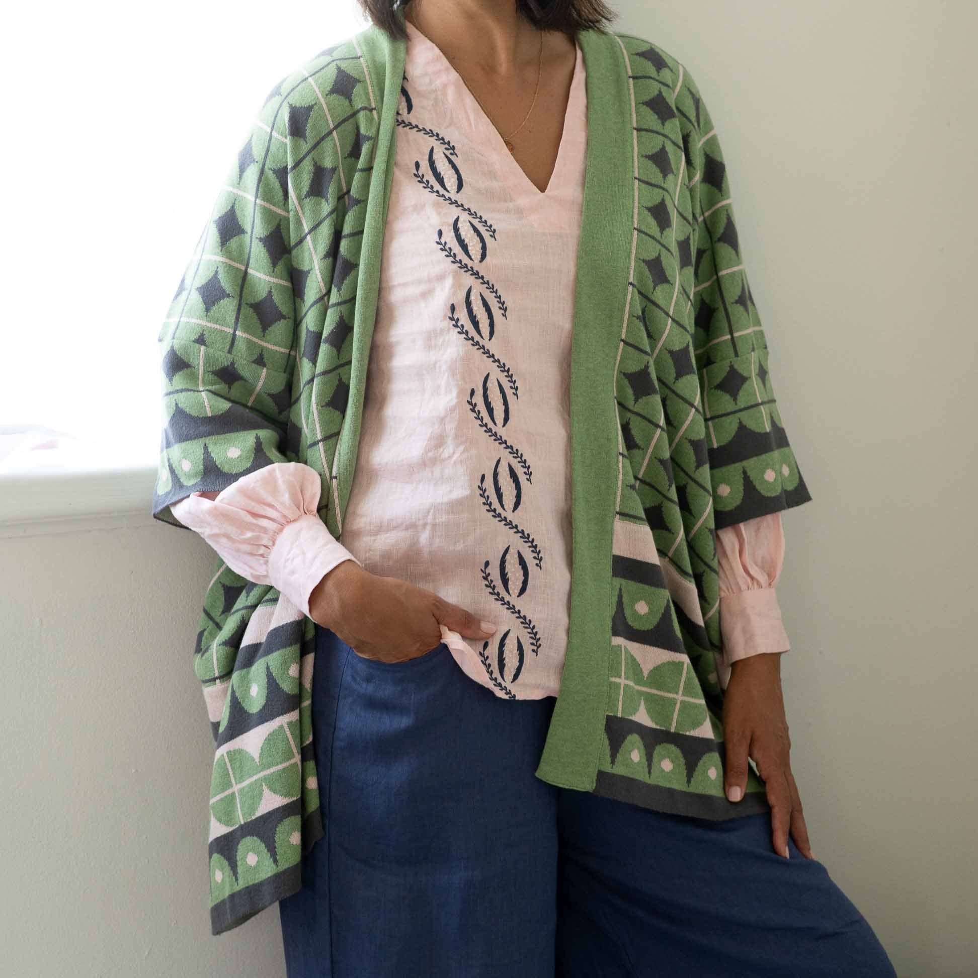 Lazybones Cardigan | Lola | Orbit