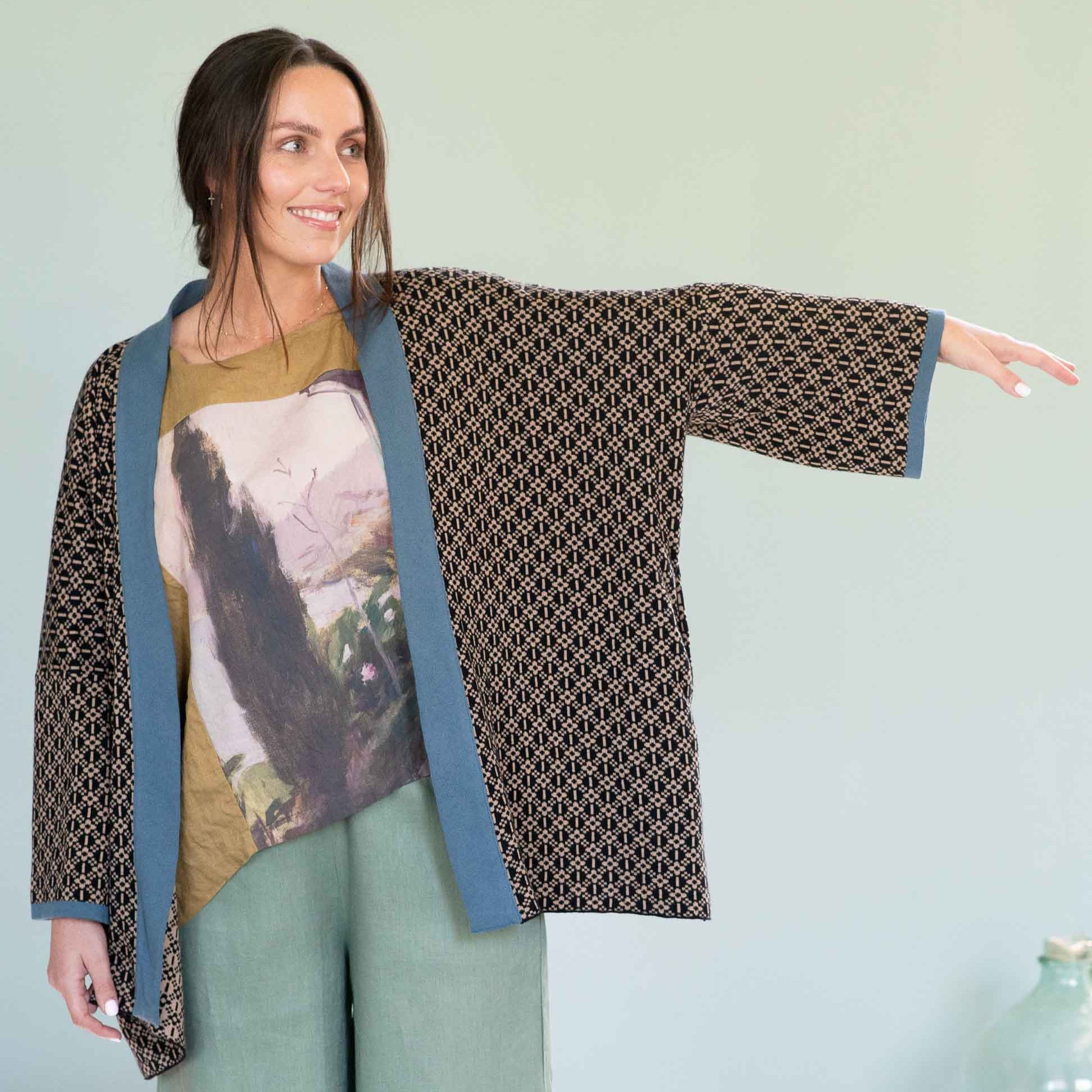 Lazybones Cardigan | Lola | Haru