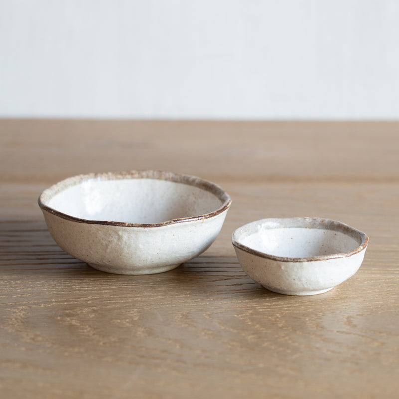 Japanese Ceramics | Shirokaratsu | Small Dish