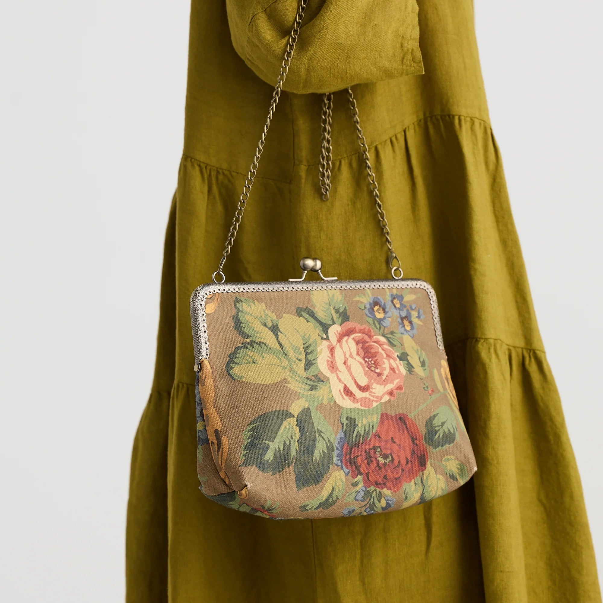 Nightingale Purse | Antique Bouquet