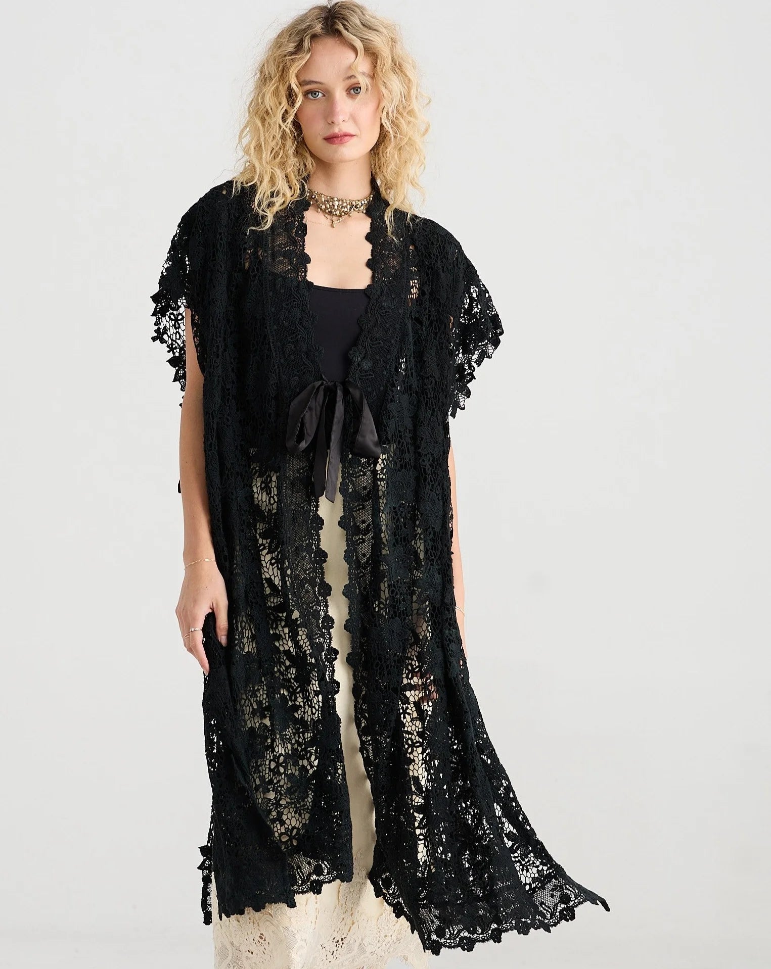Empress Lace Duster | Ebony