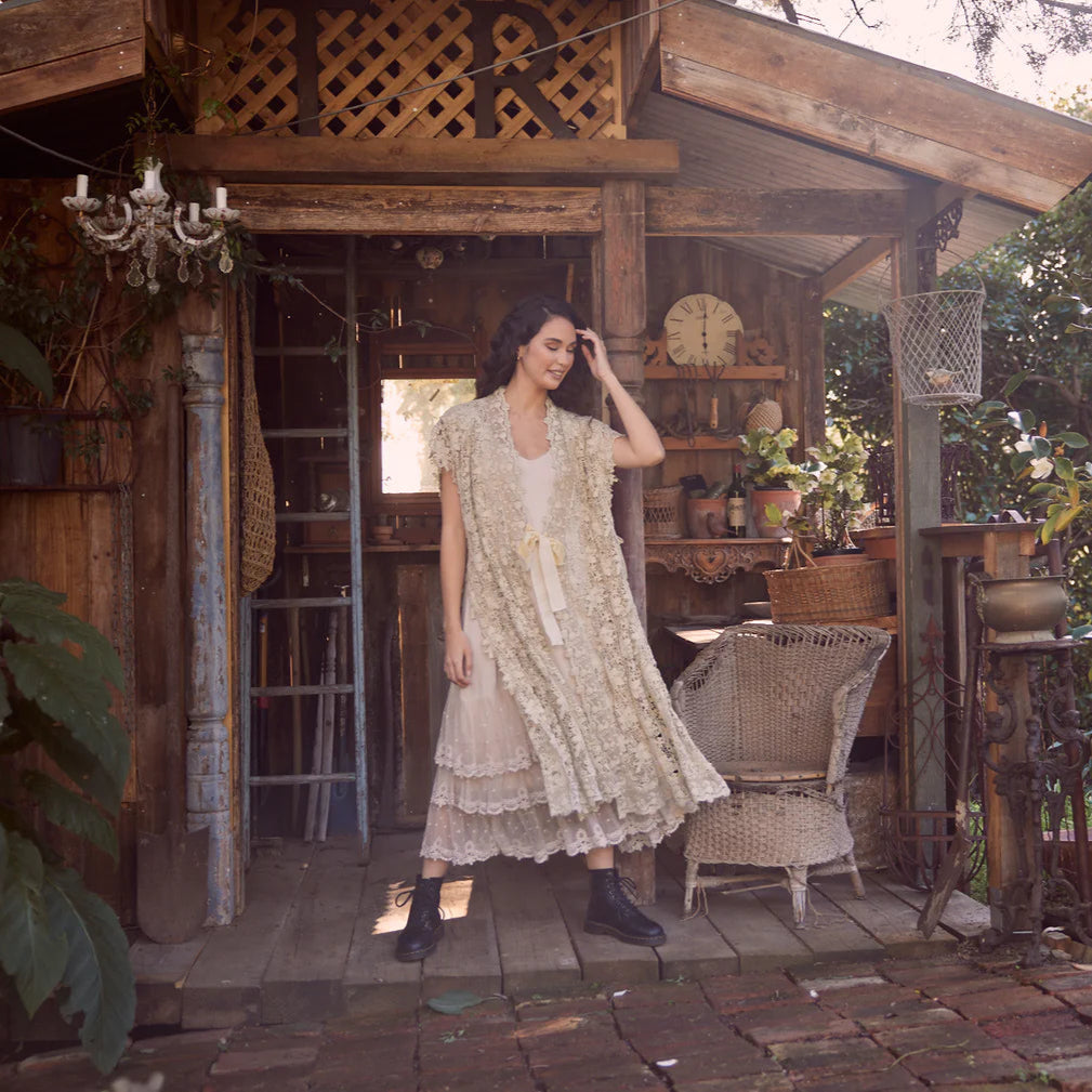 Empress Lace Duster | Stone