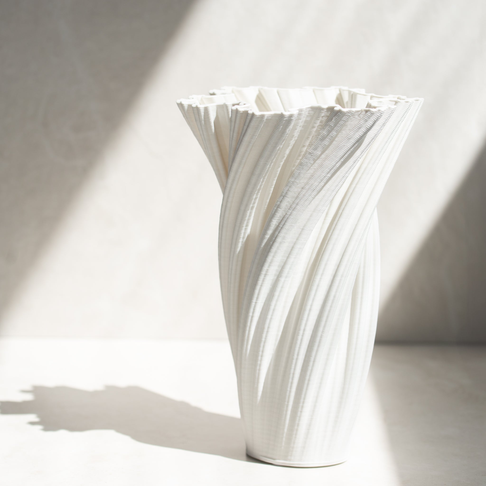 Molley Vessel | Ivory
