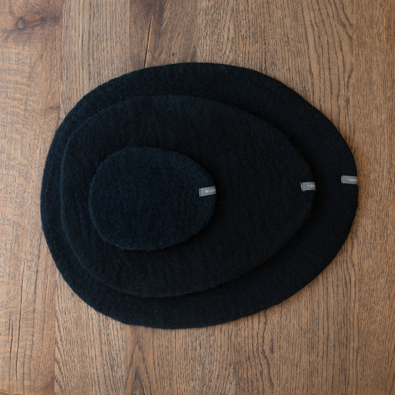 Muskhane Wool Felt Pebble Mat | Black | Small