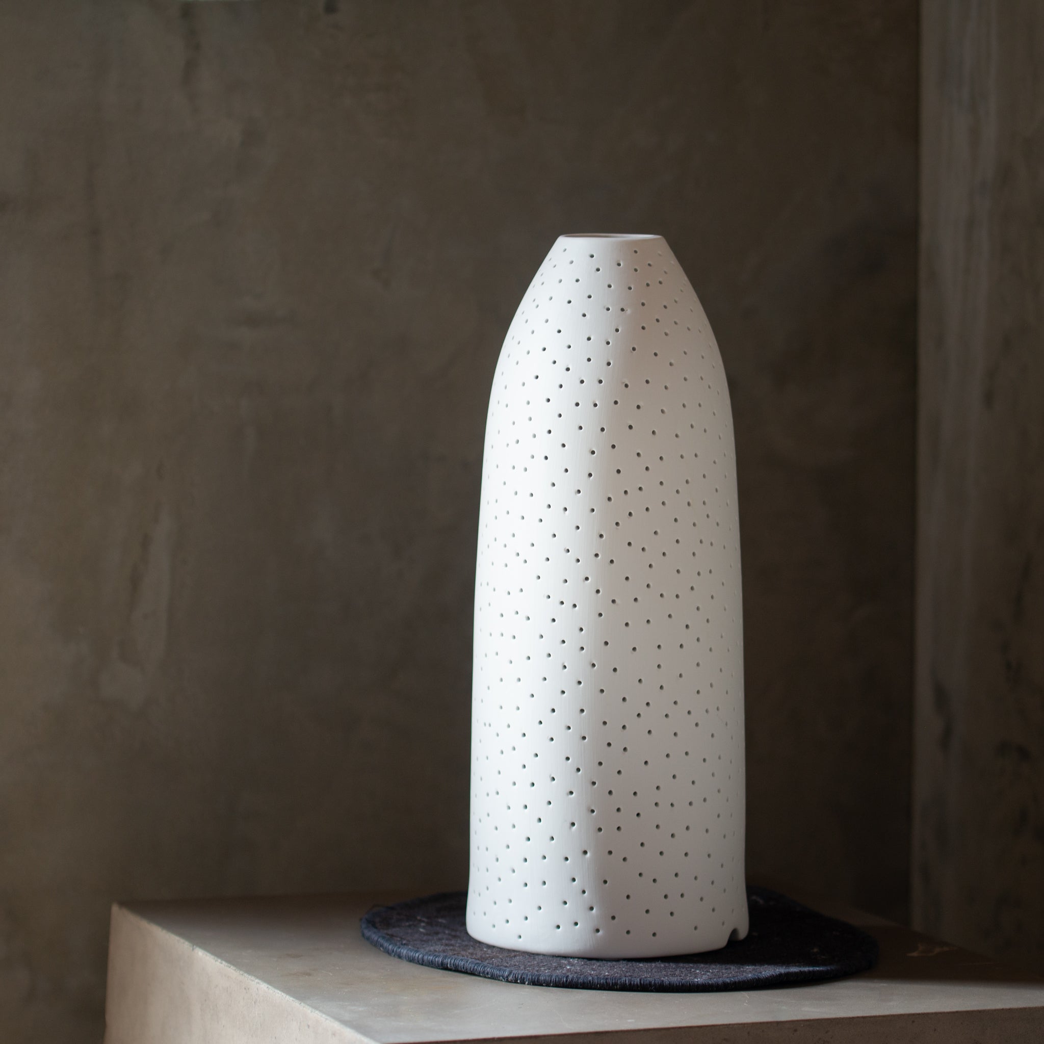 Porcelain Lamp | Salma