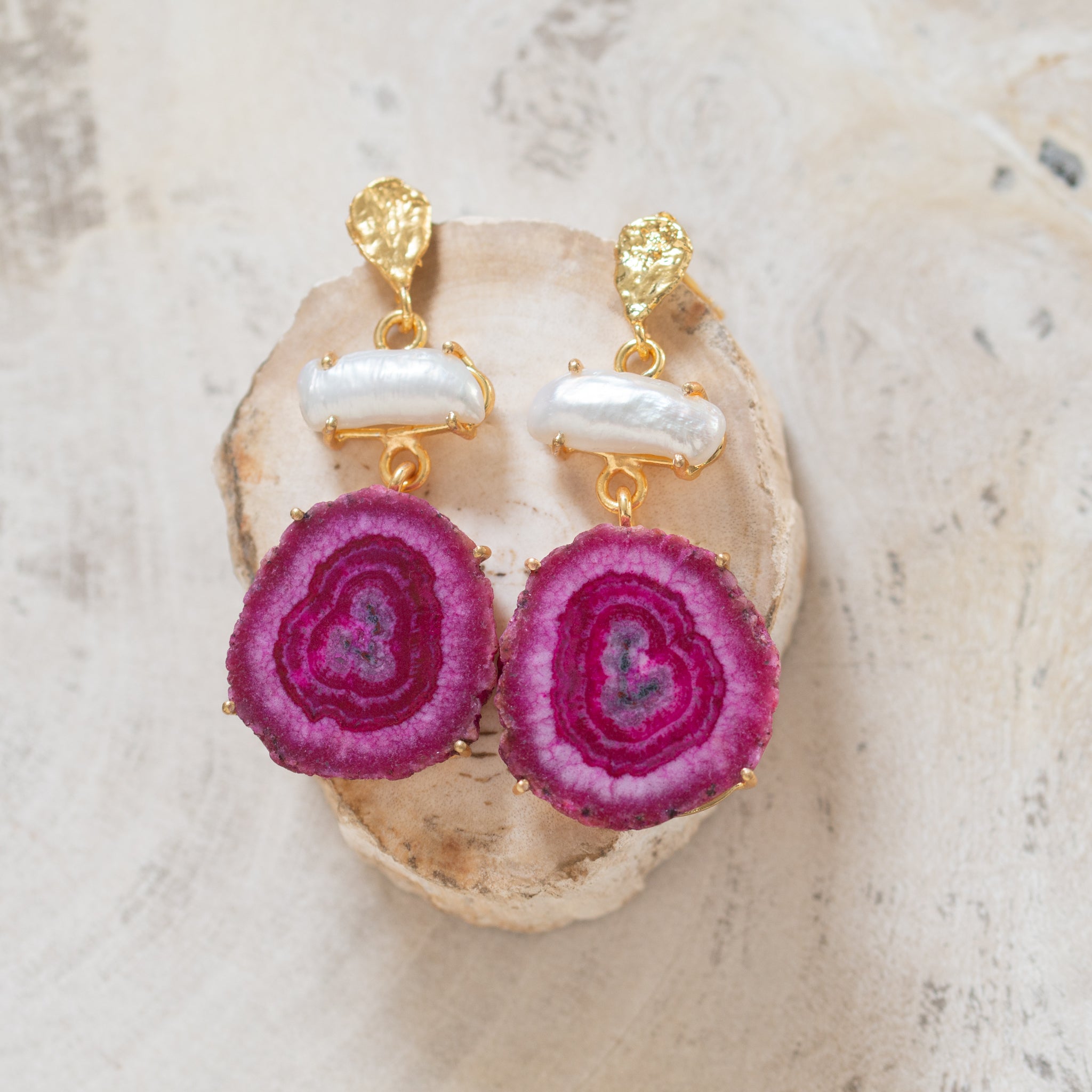 Raw Crystal Stone Earrings | Pearl Druzy