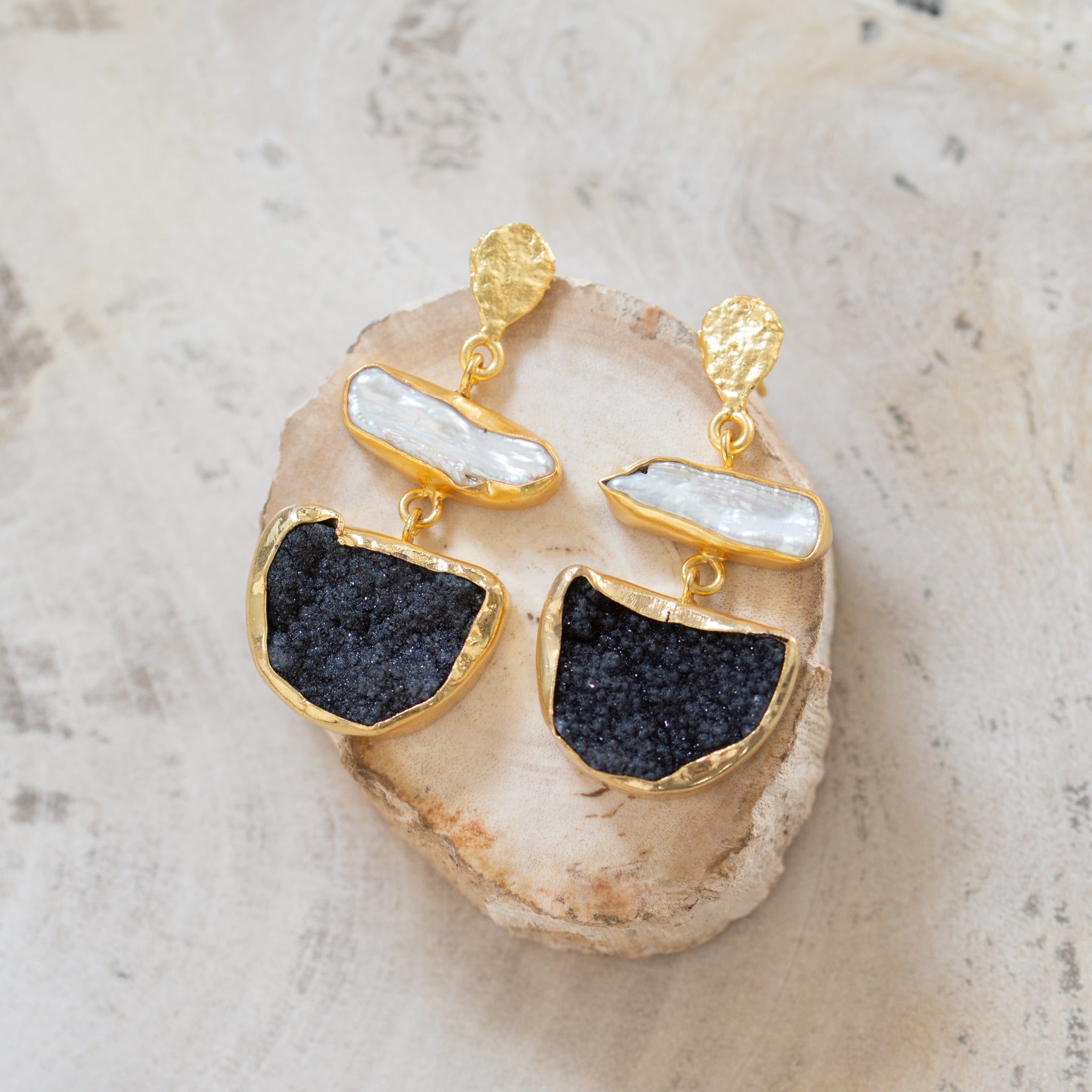 Raw Crystal Stone Earrings | Pearl Druzy Drops