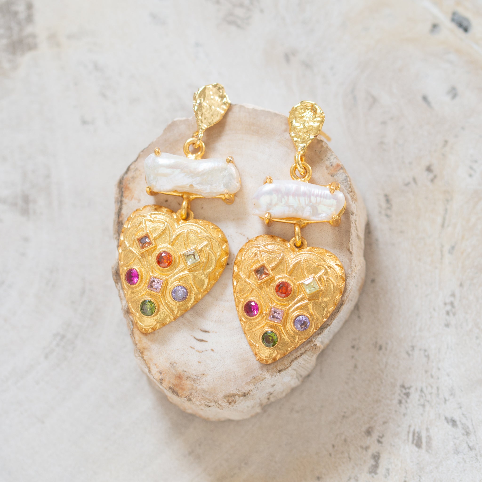 Raw Crystal Stone Earrings | Pearl Heart