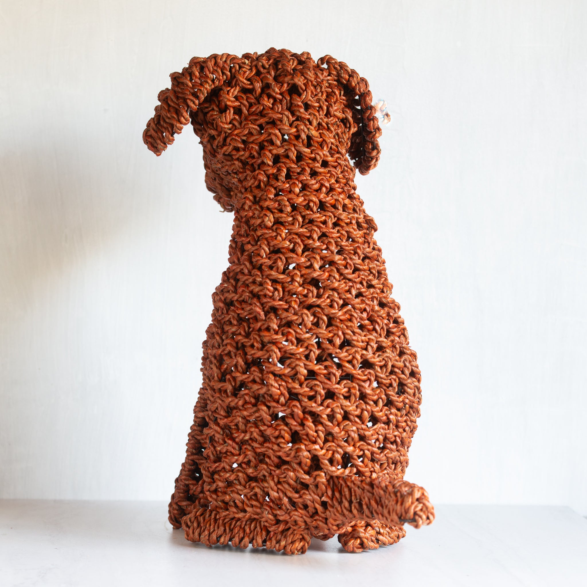 Woven Seagrass Dog | Large - Auburn Brown