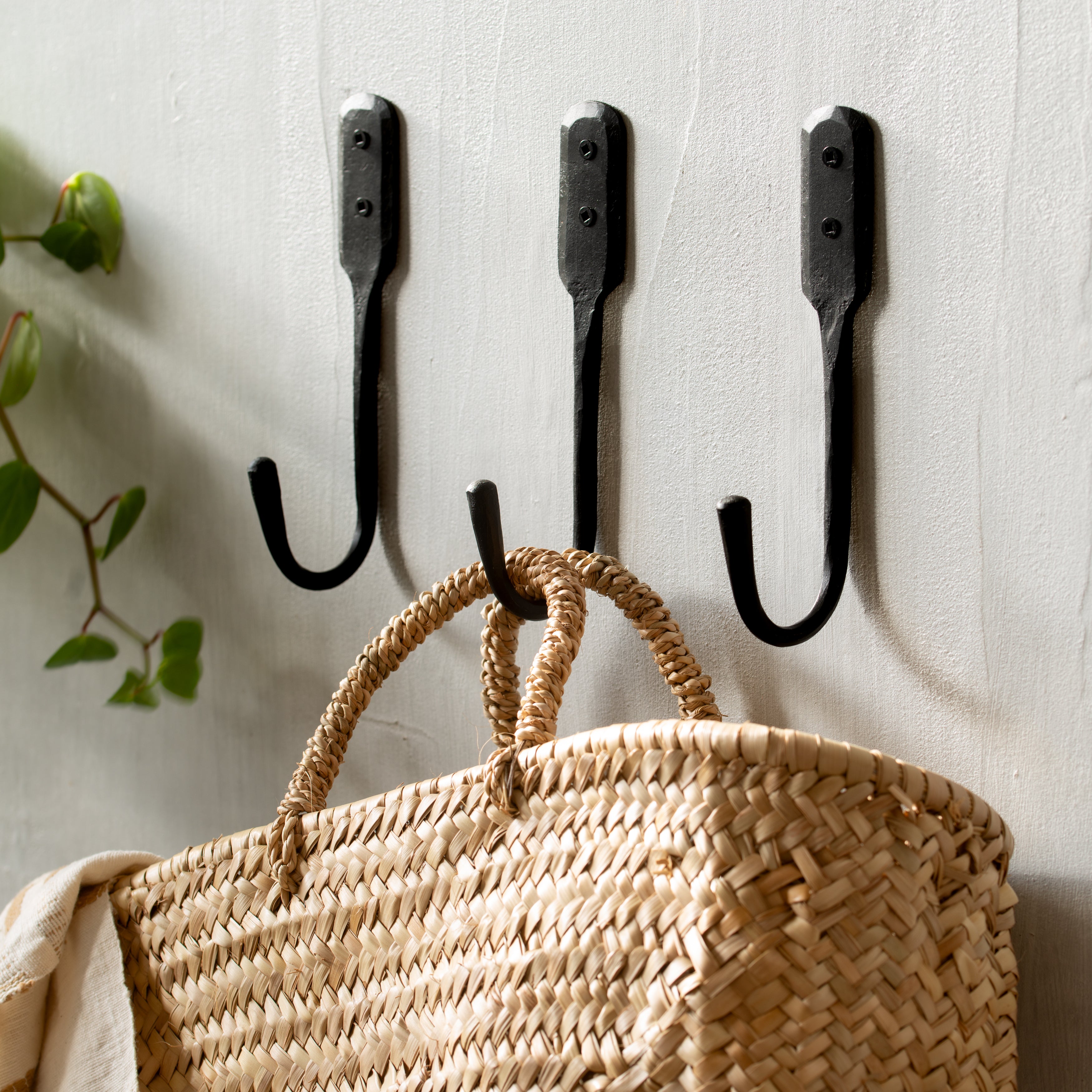 Forged | Homestead Hook | Black | Large
