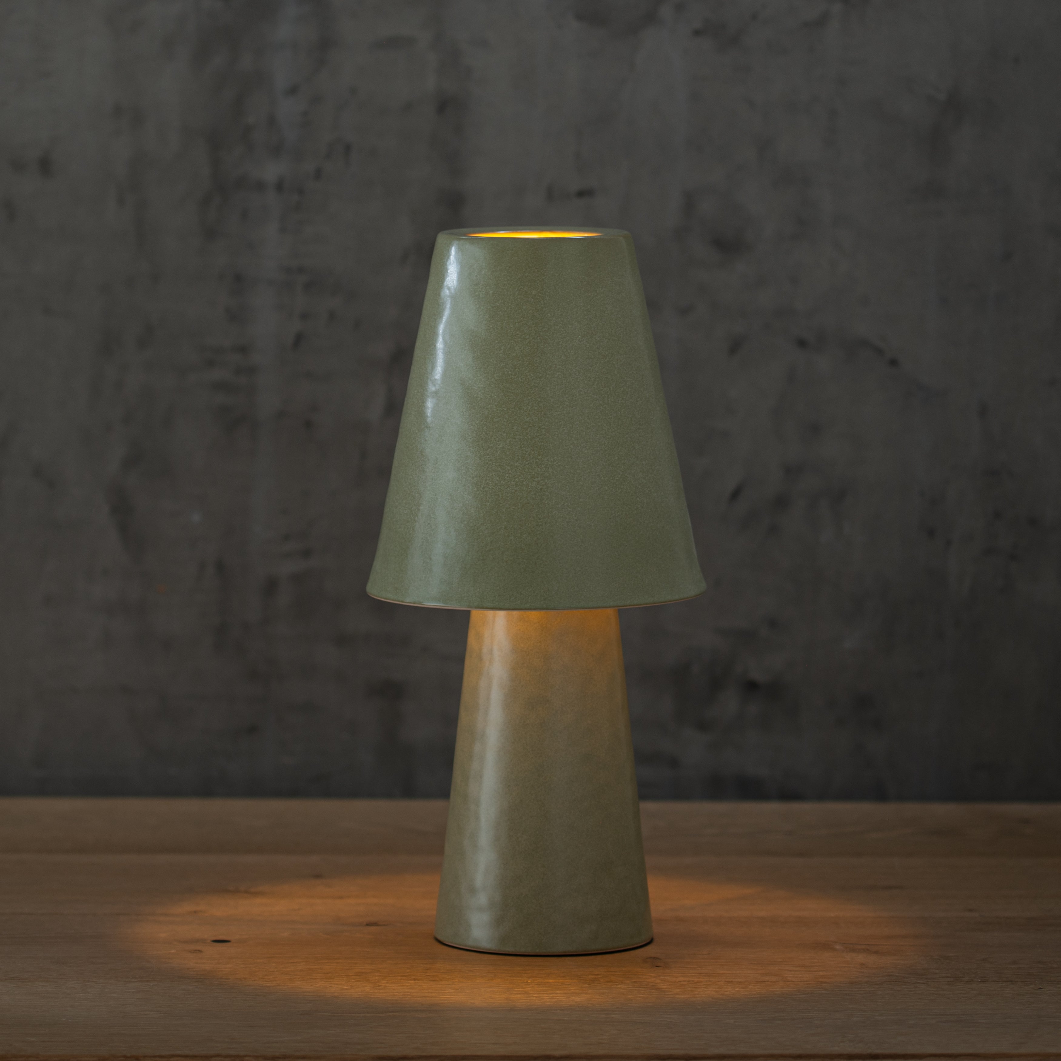 Honora Ceramic Lamp | Green