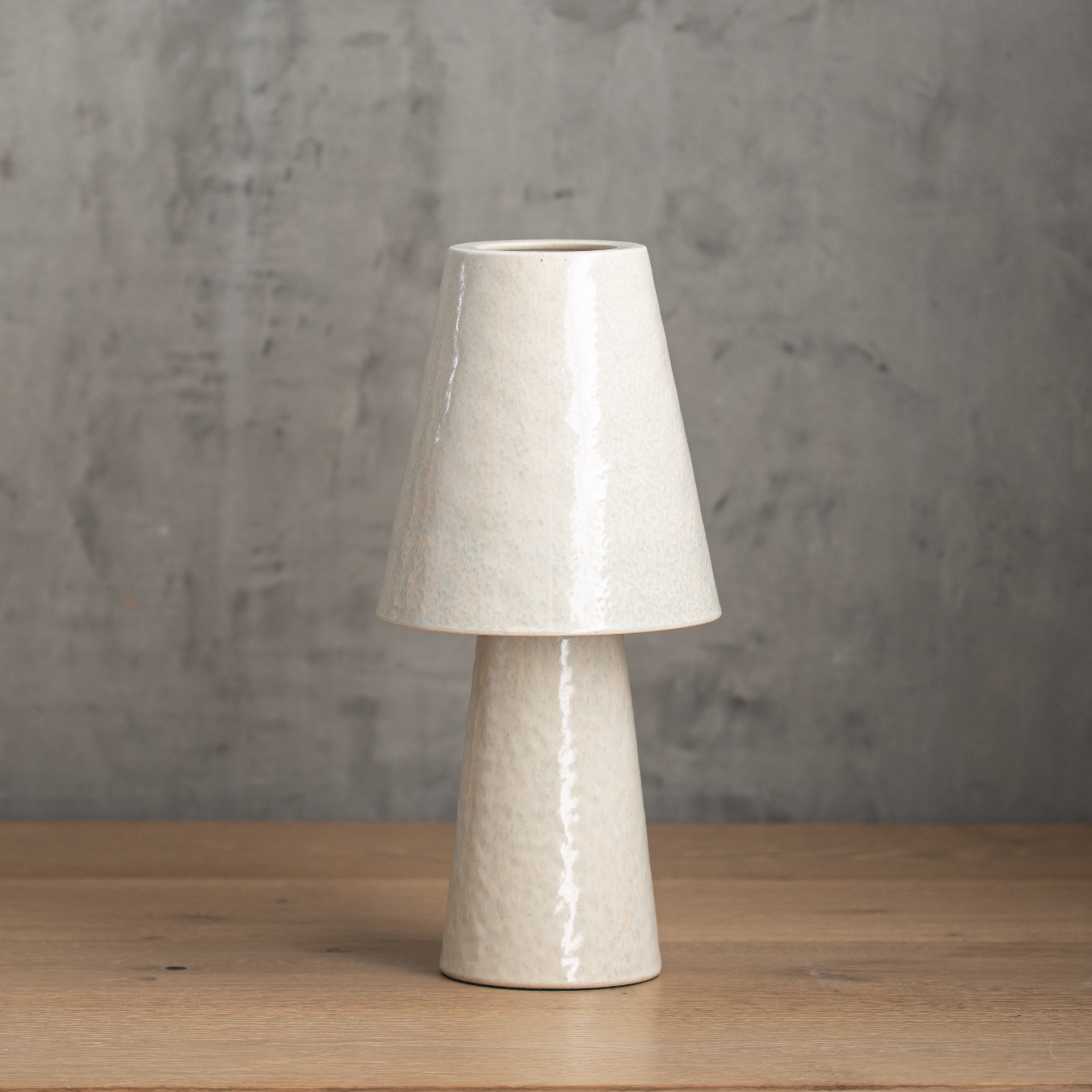 Honora Ceramic Lamp | Ivory