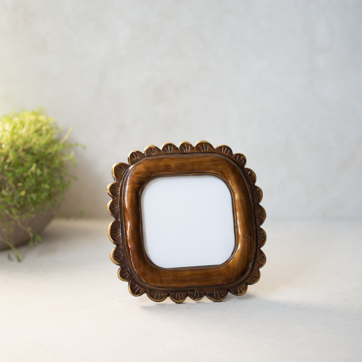 Photo Frame | Petal | Burnished