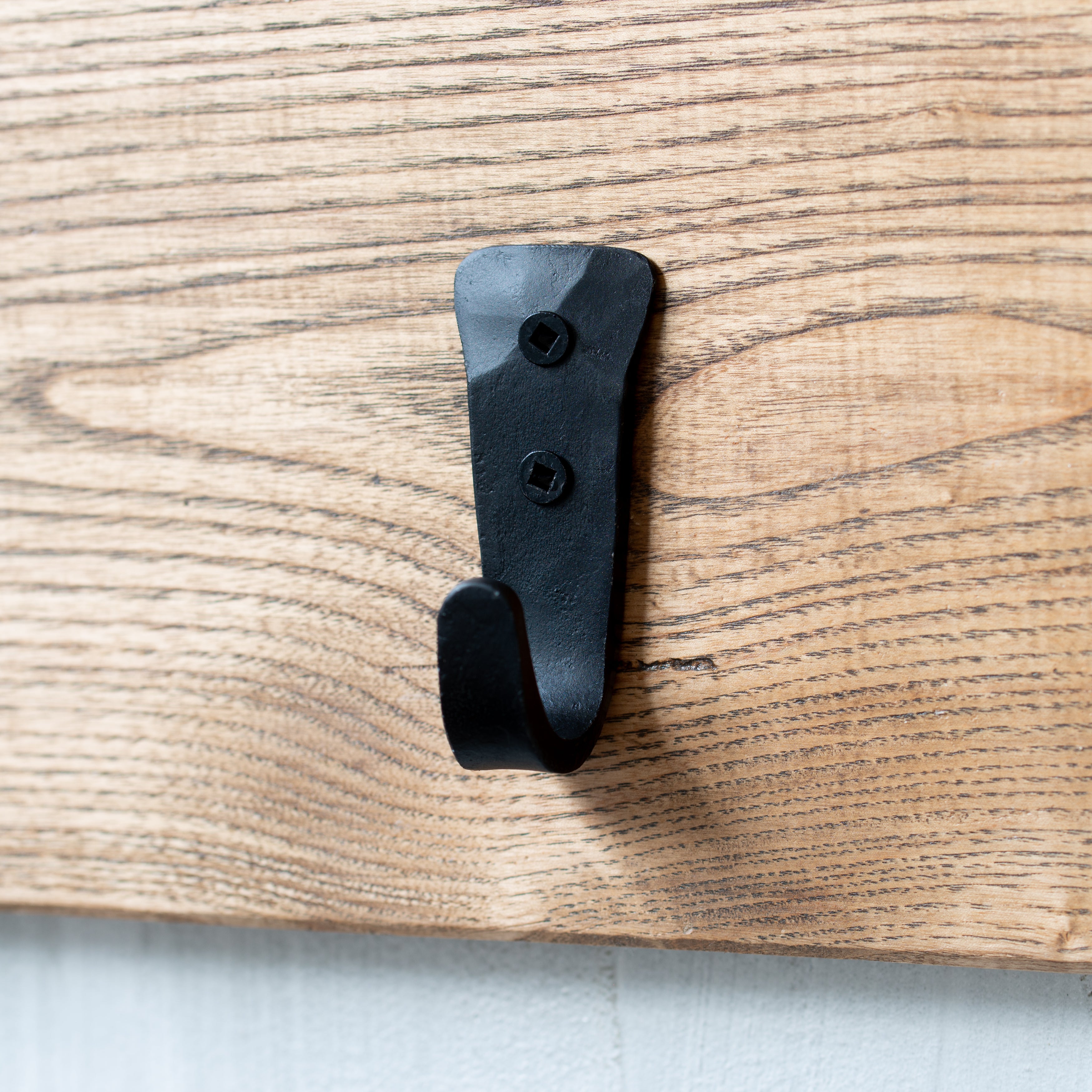 Forged | Stub Hook | Black
