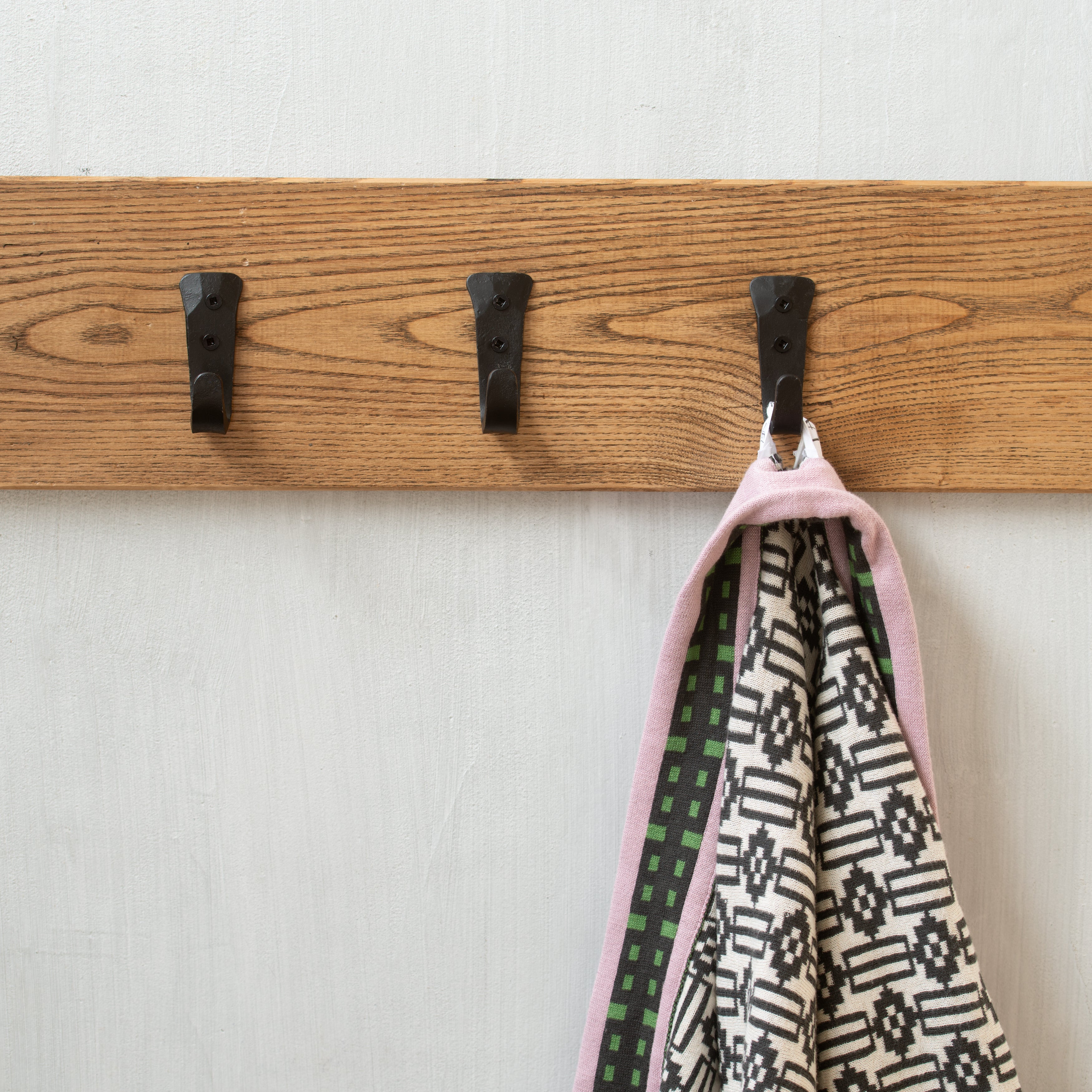 Forged | Stub Hook | Black