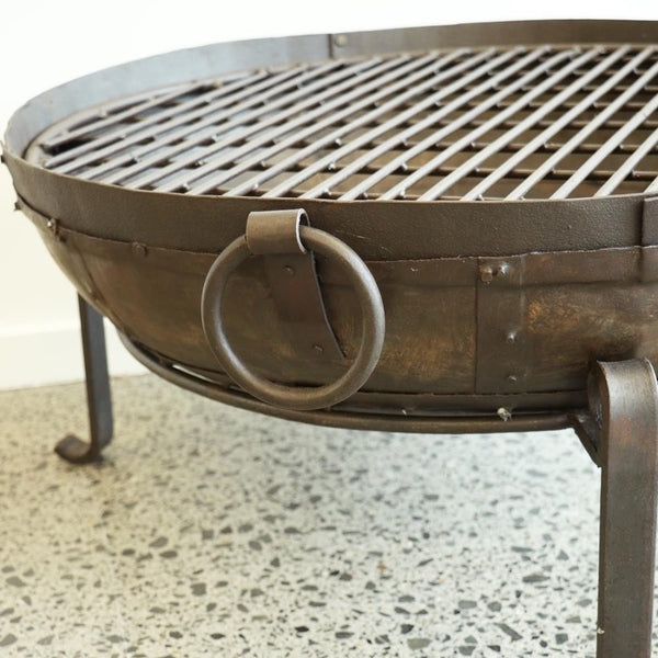 80cm Fire Pit with Grill