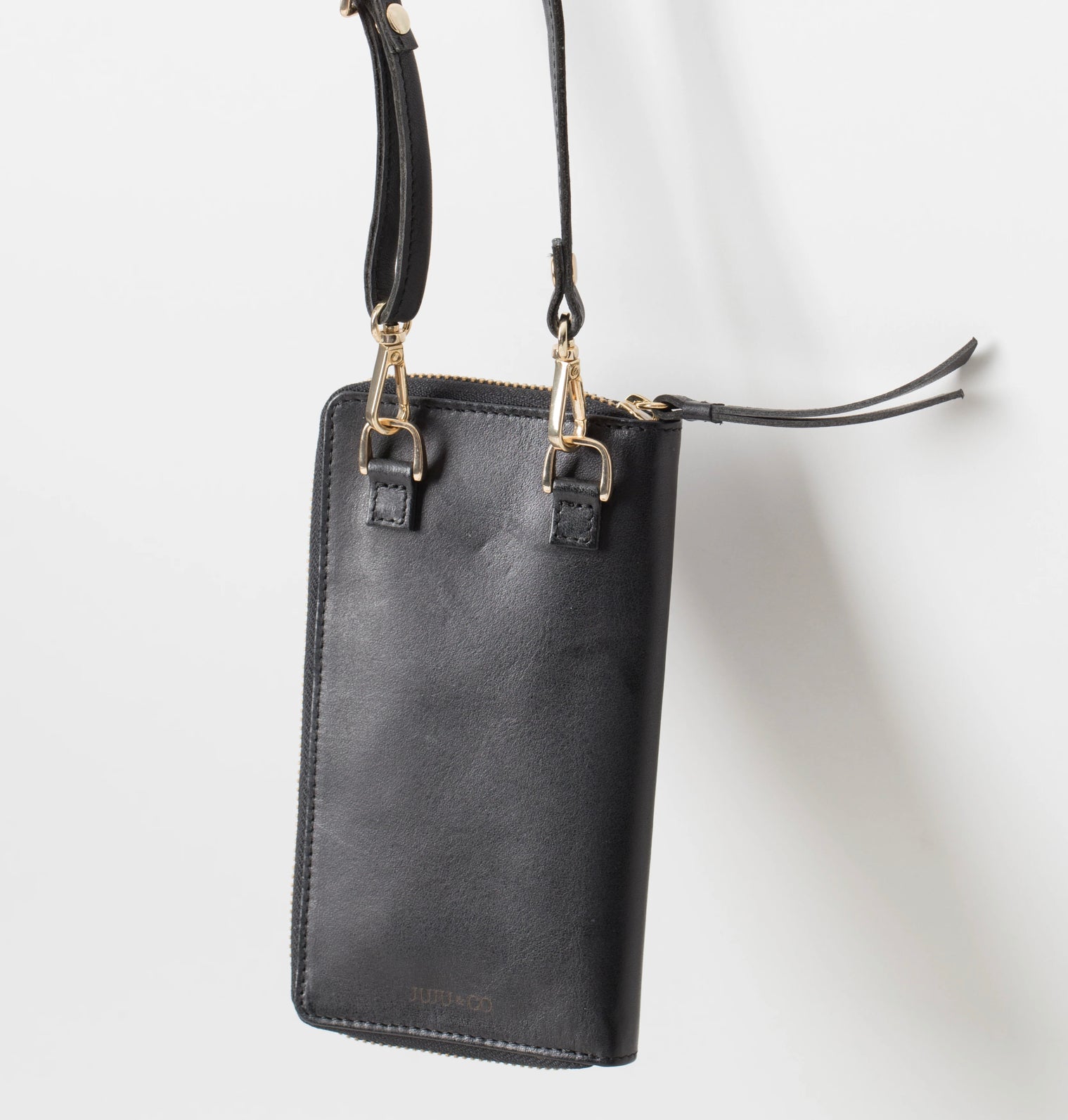 Juju & Co. | Phone Sling Wallet | Black