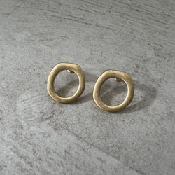 Earrings | Organic Circle Matte Gold