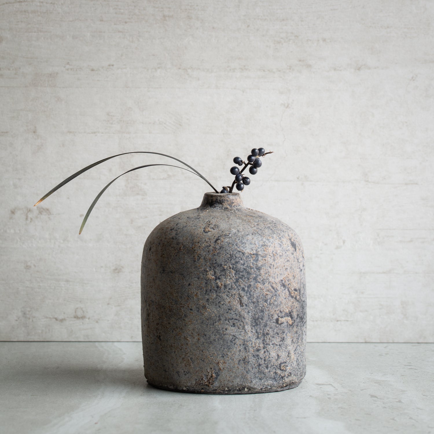 Terracotta Bottle Vase Set | Antique Finish (Dry)
