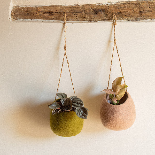 Muskhane Wool Felt Hanging Nest Bowl